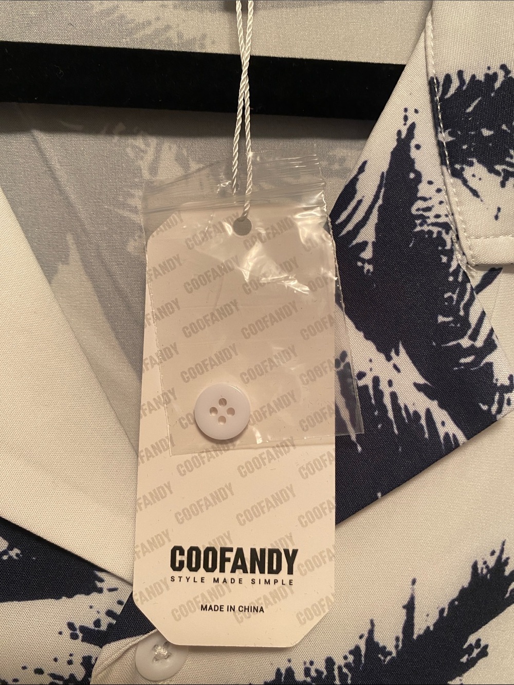 Coofandy Men's White & Navy Palm Print Short-Sleeve Shirt…size 3XL - Picture 6 of 6